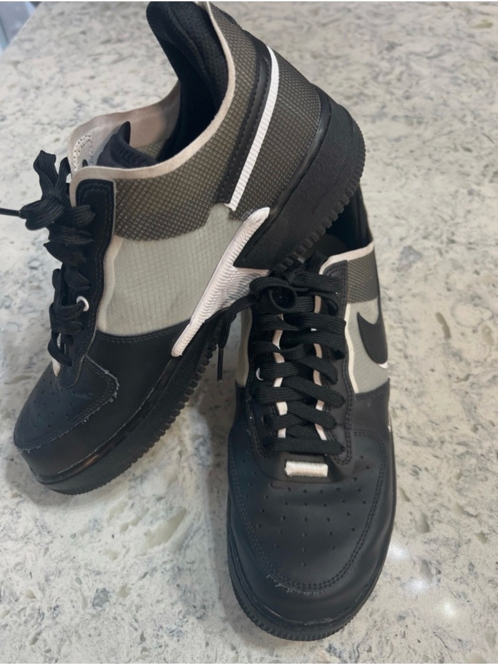 Mens Size 9.5 Nike Air Force 1 React Black White Shoes